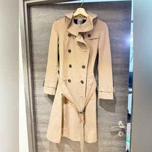NWT Burberry trench coat